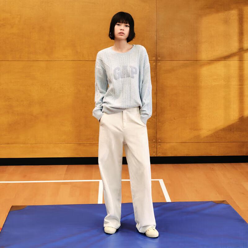 Gap Women's Logo Cable Knit Sweater