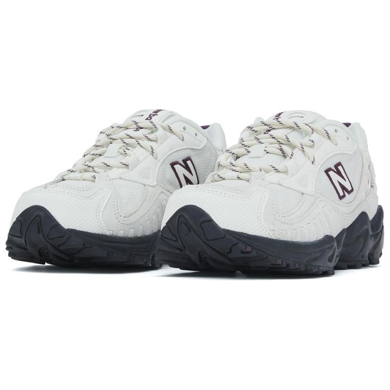 New Balance Women's 703 'White Maroon Black' Women's Sneakers WL703SBB