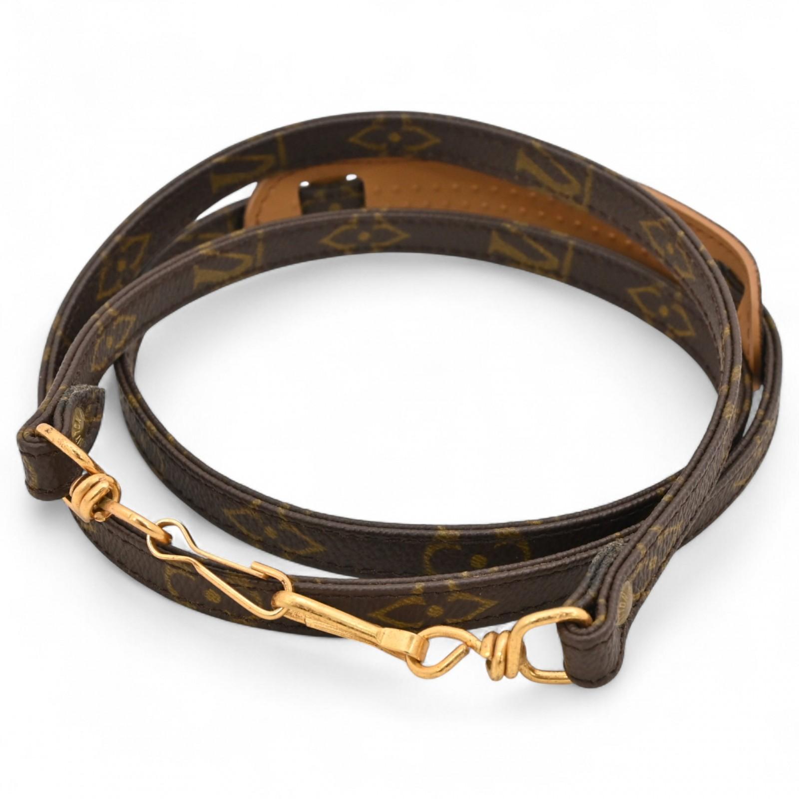 

Оригинал LOUIS VUITTON Monogram Плечевой ремень lv8815bd