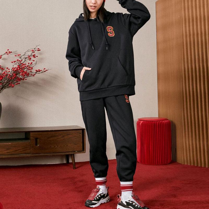 Skechers Year Of The Rabbit New Year Collection Letter Print Knitted Hoodie Unisex hoodies Carbon-Black L123U031-0018