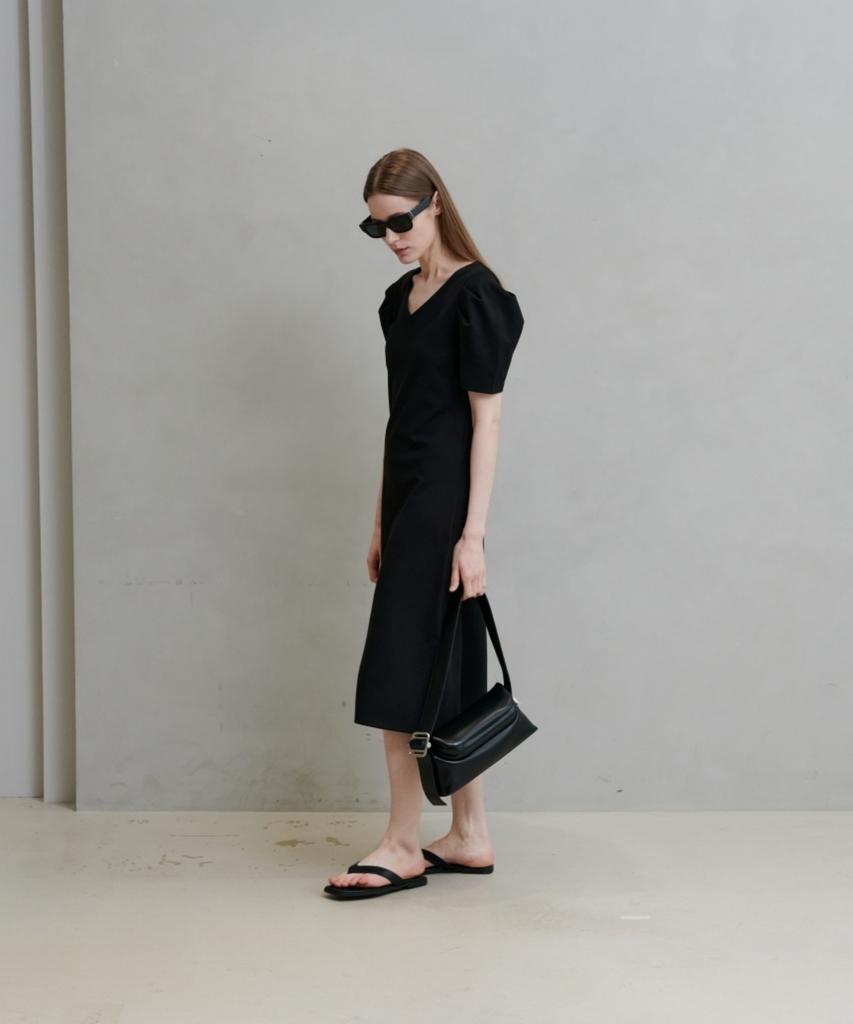 Owaiwai Stretch Volume Dress_Black