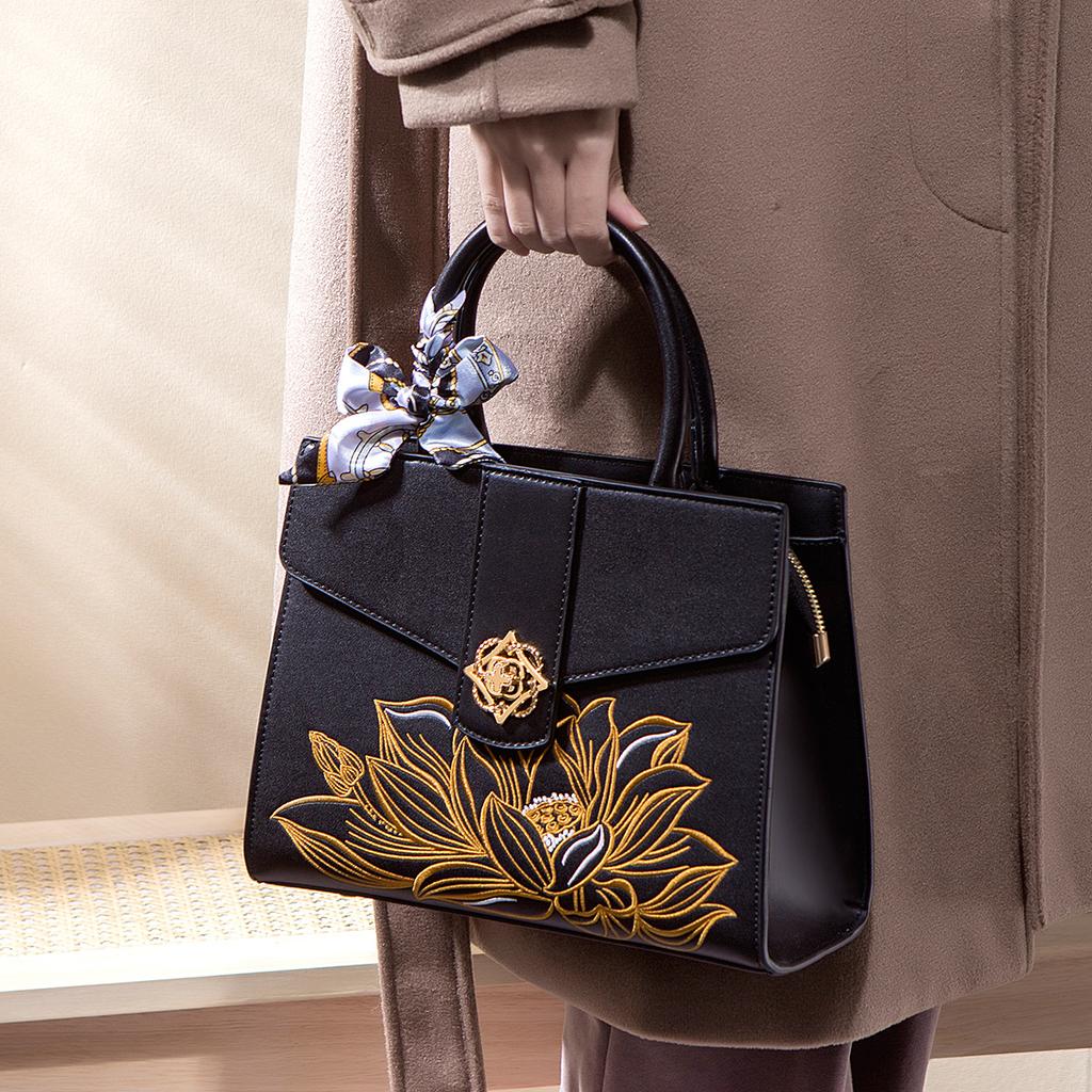 New Chinese Mother'S Day Send Mom Wedding Bag Bridal Bag High-End Atmospheric Embroidery Medium And Niche Women'S Bag