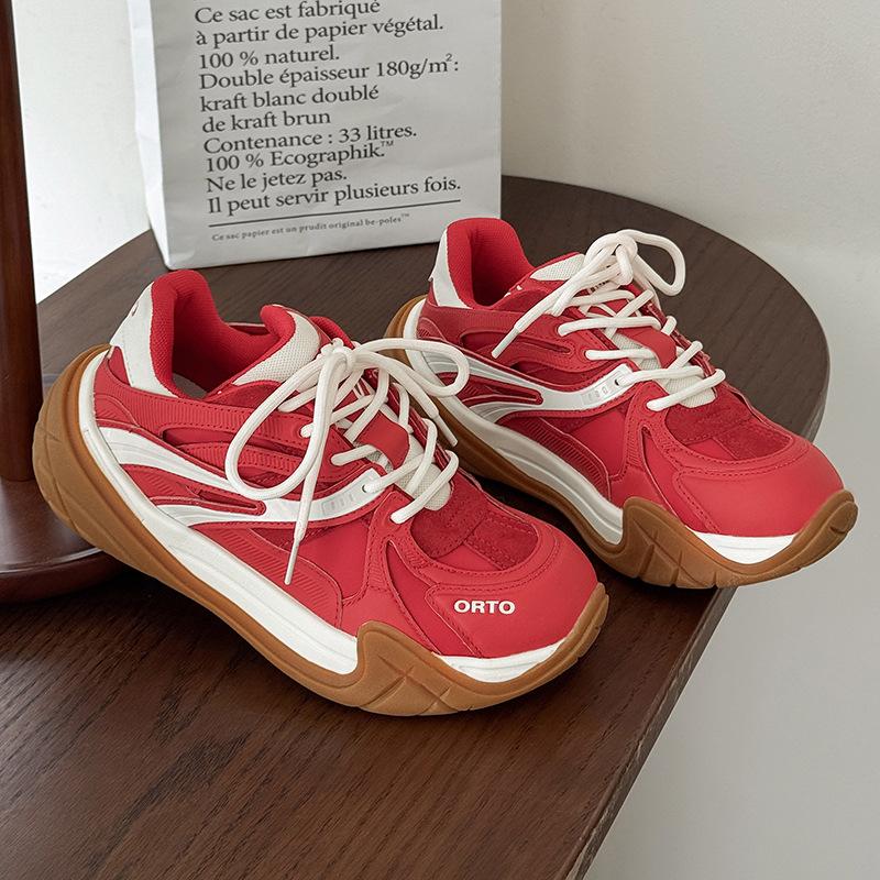 

Thick-soled German training shoes, new lightweight high-end soft-soled heightening casual sports dad shoes, Forrest Gump shoes Female 36 красный