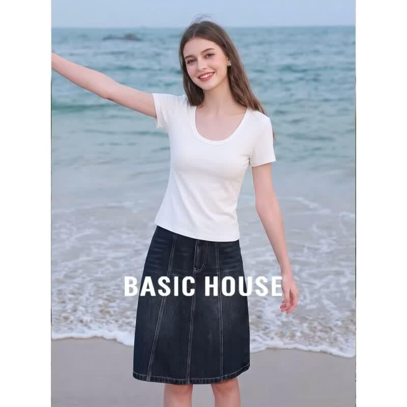 Basic House Women s U-Neck Short Sleeve T-Shirt M