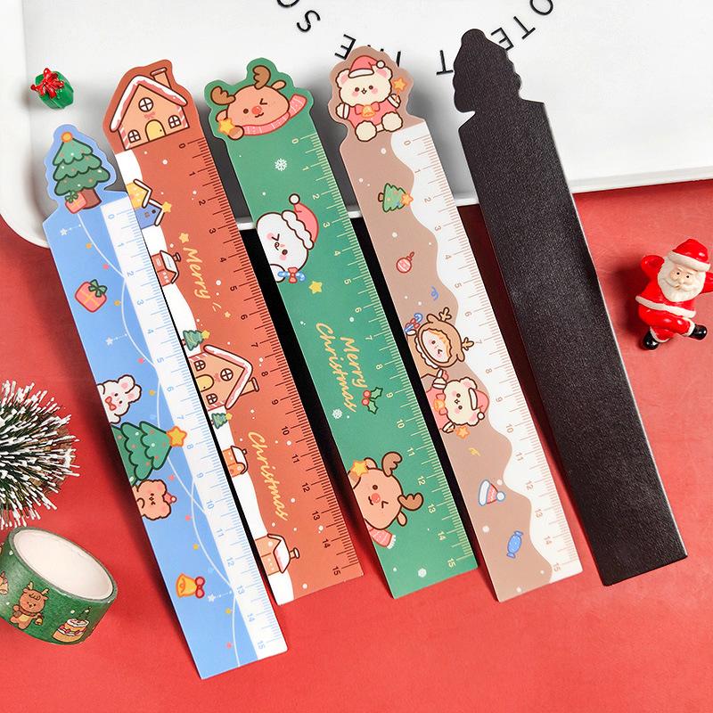 15cm Cute Reindeer Christmas Magnetic Ruler for Kids' Drawing and Learning