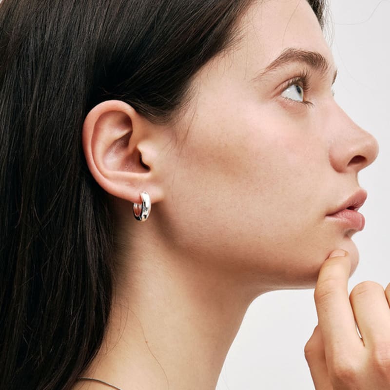 Hei glossy basic one-touch earring