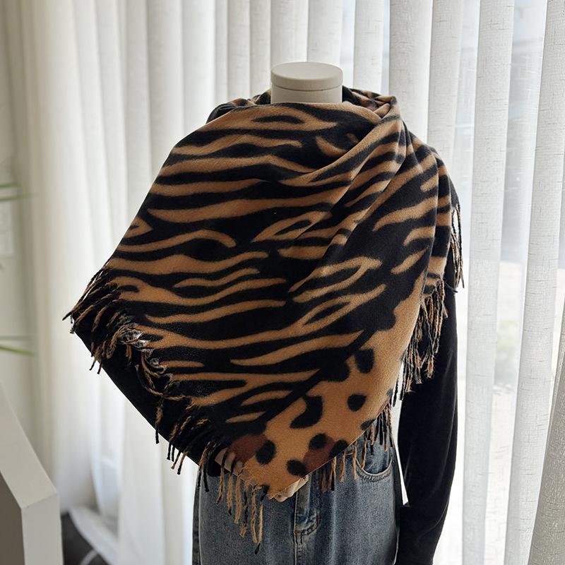 Scarf Female 1116 Autumn and Winter European and American Zebra Pattern Printing Tassel Imitation Cashmere Shawl Warm Scarf Wholesale