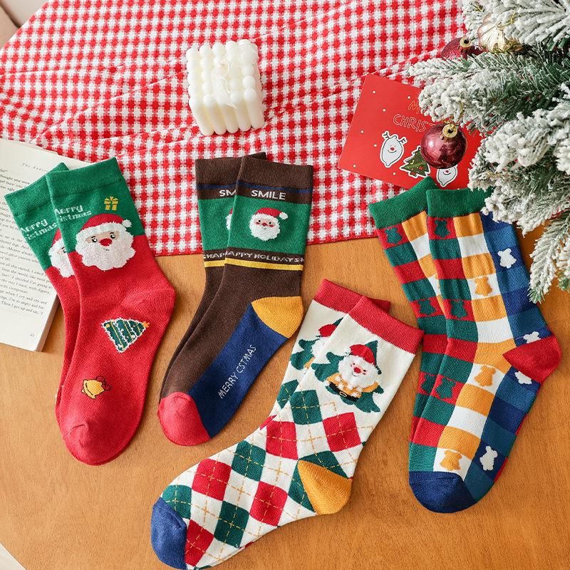 Women's Christmas Cartoon Mid-Calf Socks - 4 Pairs Gift Box Set