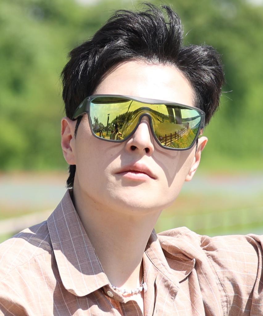 Altaliseuteu Overglass Polarized Goggles Worn Over Glasses