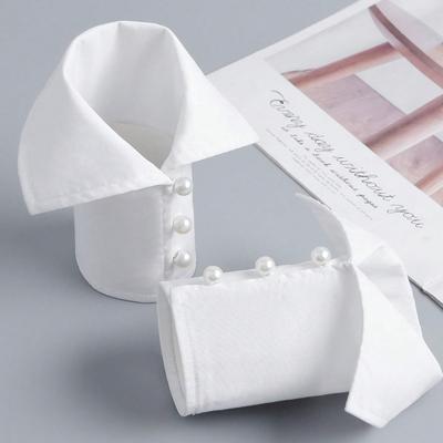 1 Pair Simple White Elegant Pearl Sleeve Cuffs Perfect for Autumn Winter Decoration Adding Elegance To Outfits