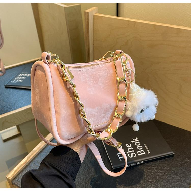 Bag Women's Fashion Messenger Bag Niche Versatile Korean Version Women's Bag Feeling New Shoulder Bag