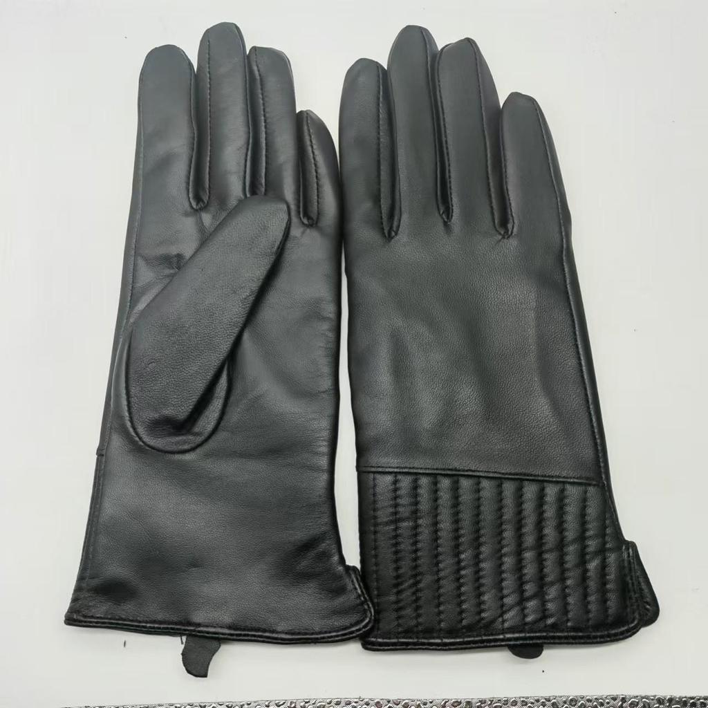 Unisex Patchwork Sheepskin Leather Gloves for Outdoor Cycling and Motorcycle Use