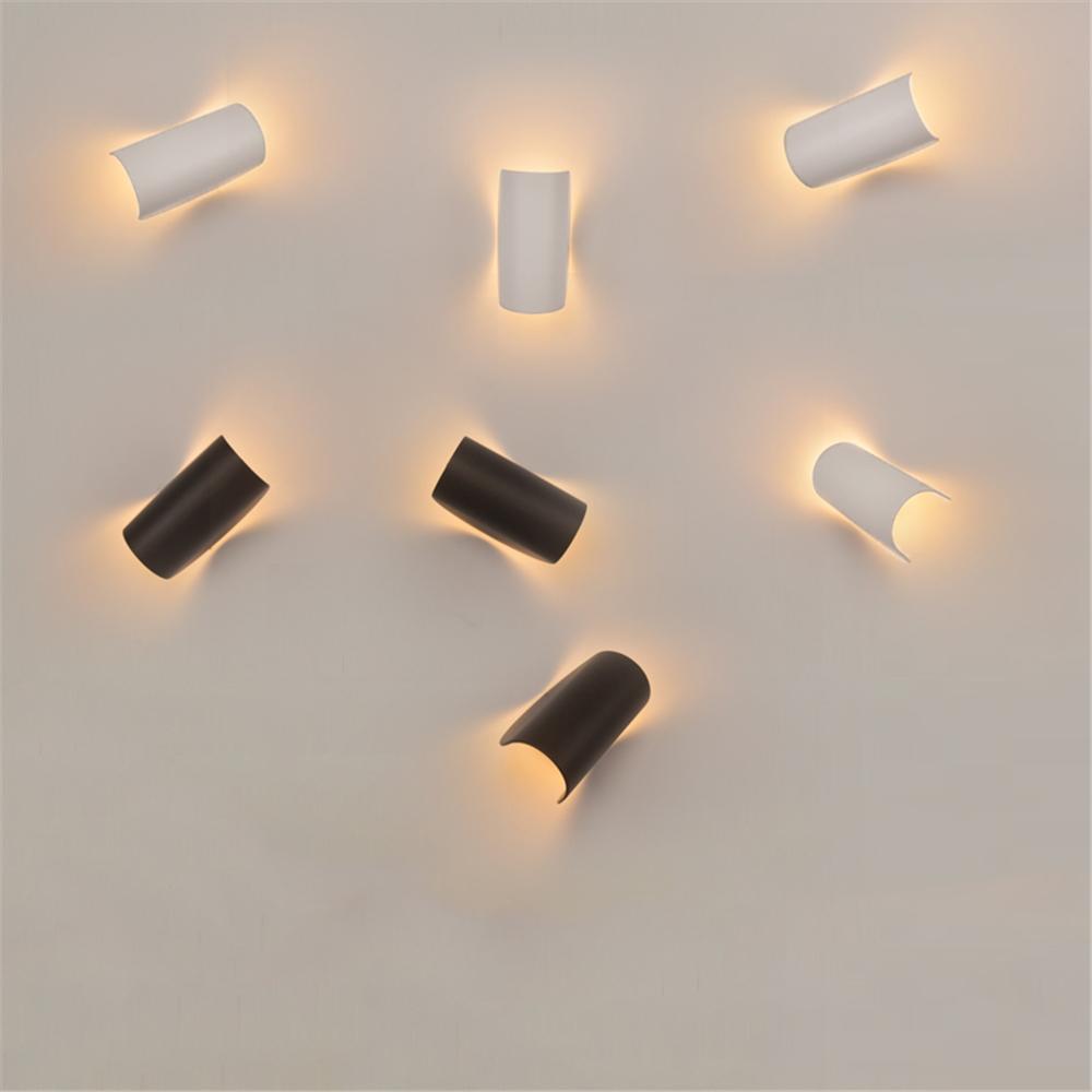 Lampă de perete interioară cu LED-uri de 6W Lampă de noptieră pentru dormitor Lampă de perete Negru Alb Lămpi pentru coridor Aplice de perete din aluminiu Corp de iluminat modern