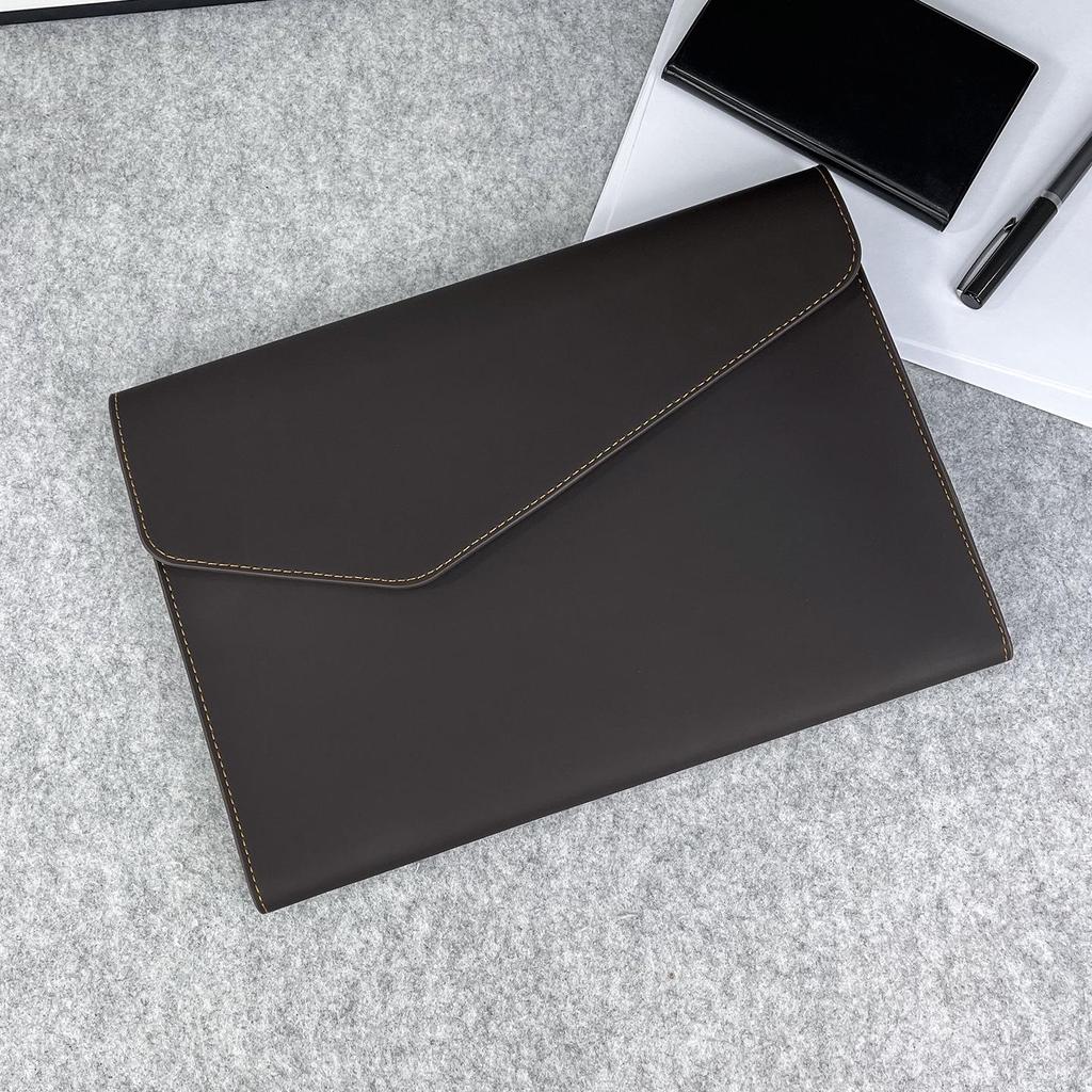 A4 Genuine Leather Cowhide Document Bag - Large Capacity, Magnetic Buckle, Retro Handheld Briefcase for Casual Business.