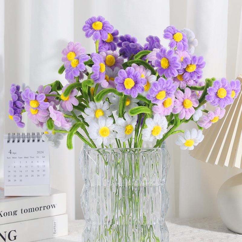 Colorful DIY Chenille Pipe Cleaner Bouquet - Plush, Handmade Spring Craft Pack In Macaron Shades for Children