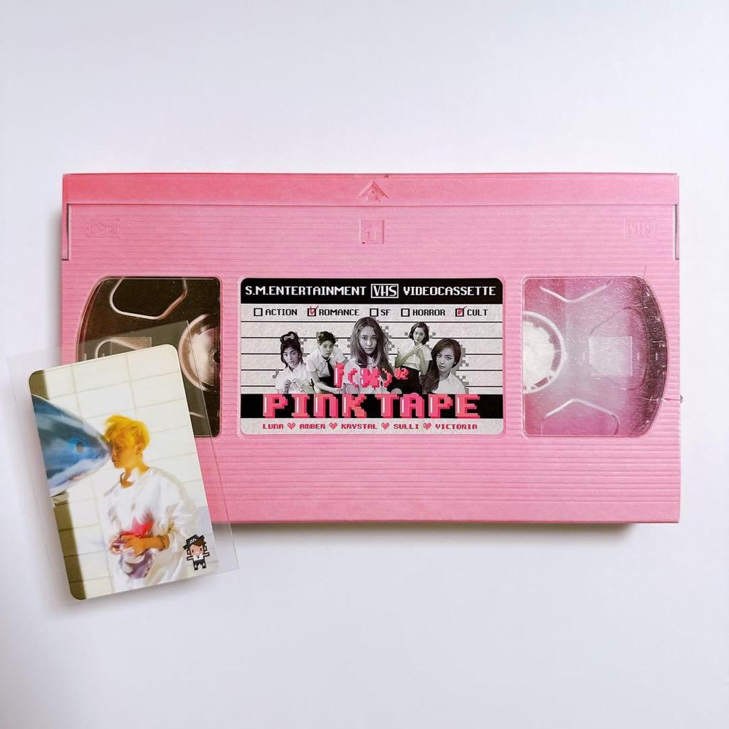 [USED] Limited Edition f(x) Pink Tape Album Booklet + Amber Trading Card