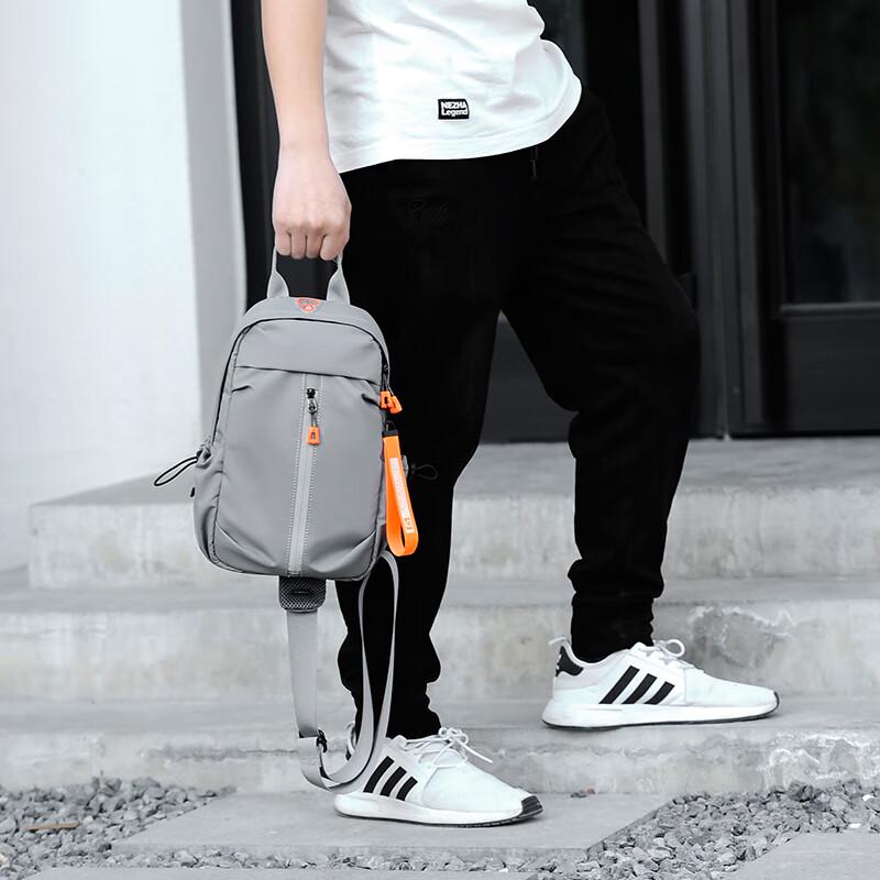 Men s Outdoor Sports Chest Shoulder Bag