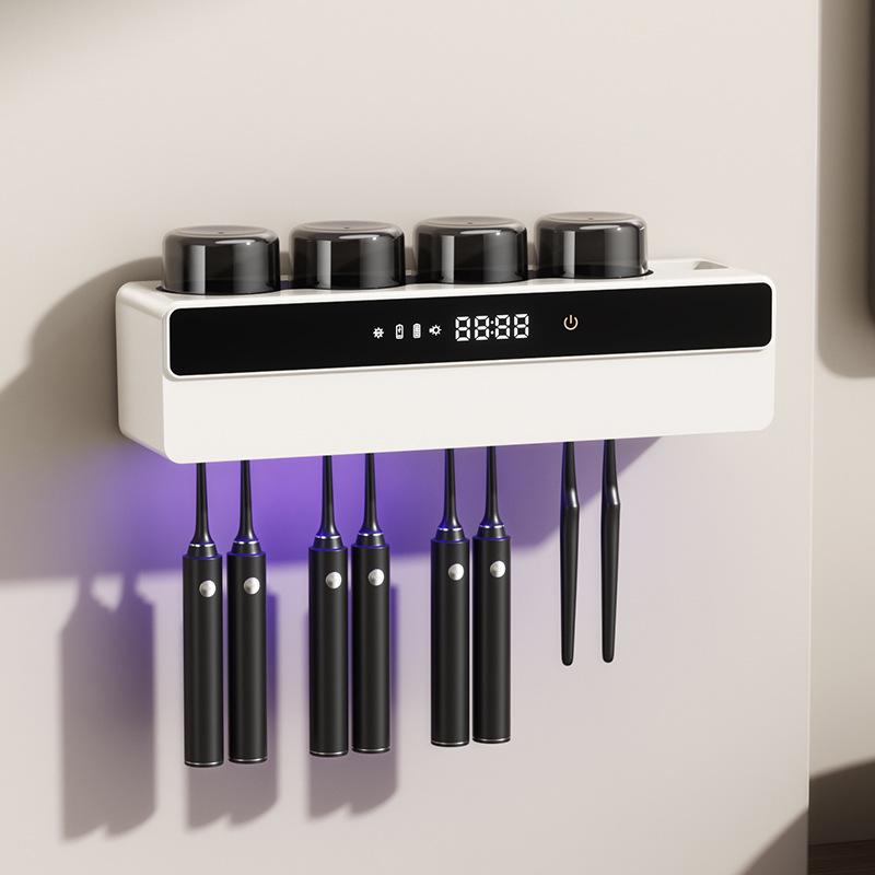 Chytrý nástěnný držák na zubní kartáčky UV dezinfektor se sušením a úložným kelímkem
