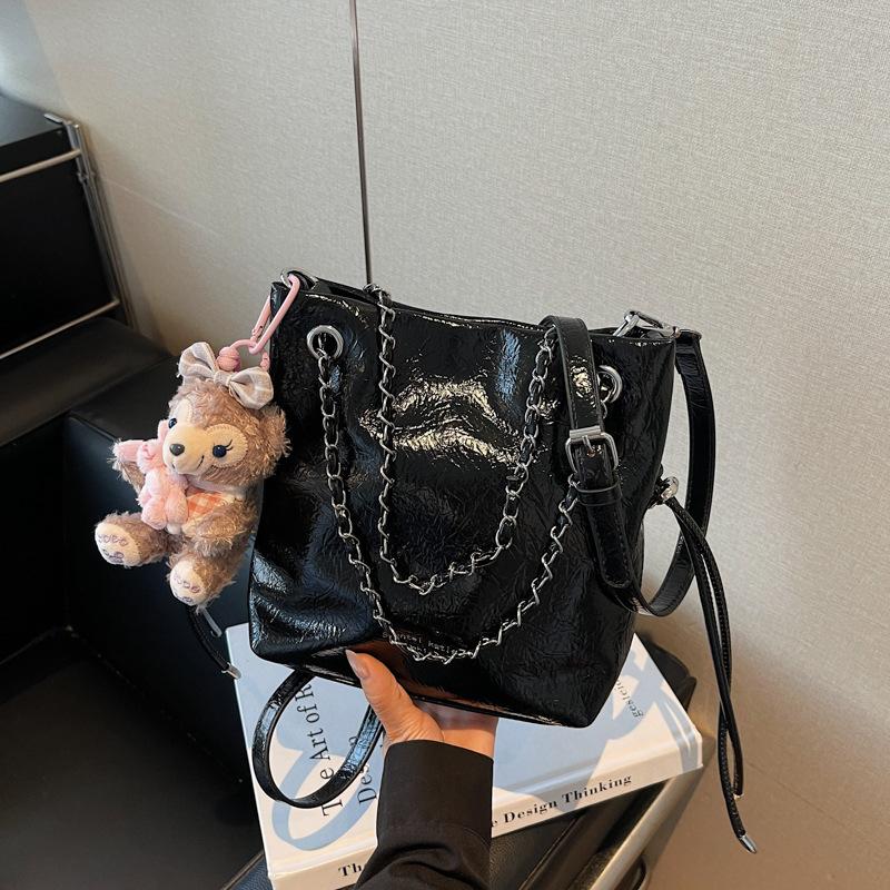 Popular small bags women's summer versatile new simple chain shoulder messenger bag bucket bag