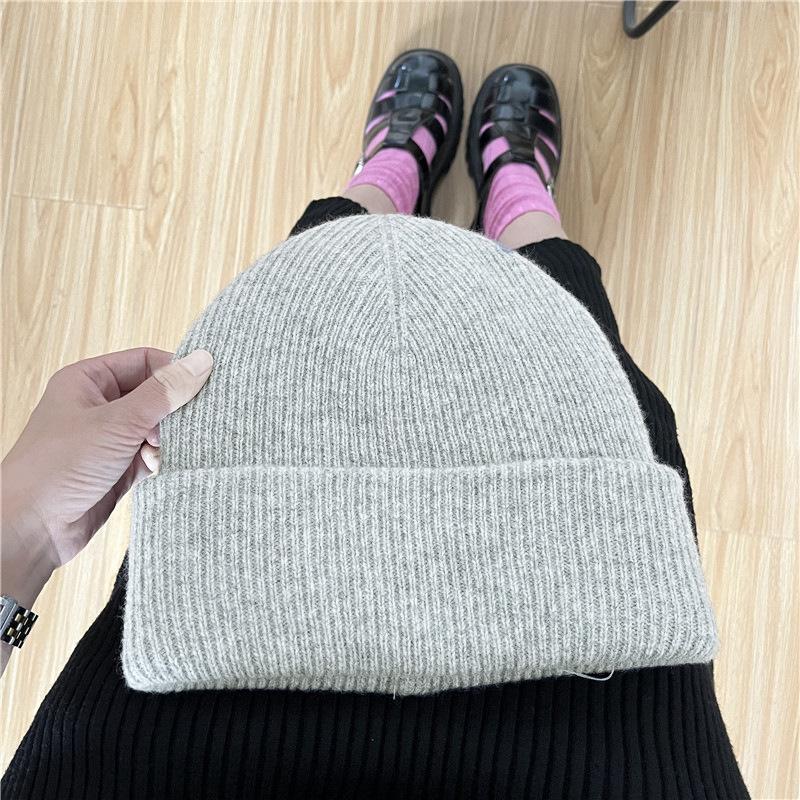 Hat women's autumn and winter wool hat trendy plain cold hat pullover hat solid color versatile knitted hat confinement hat