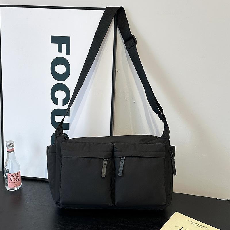 Day Single Casual Satchel Women's Shoulder Bag Messenger Bag Multi-pocket Anti-splashing Backpack Men's Commuter Computer Bag Dumpling Bag