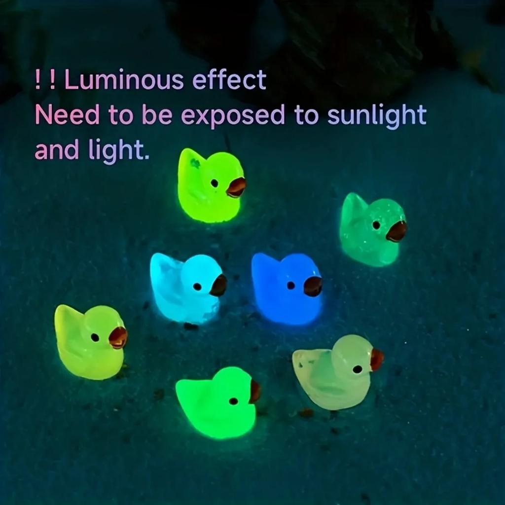 New 1Set Luminous 3D Duck Shoe Charms Set Cute Christmas Ducks Advanced Shoe Decorations DIY Detachable Buckle Shoes Accessories