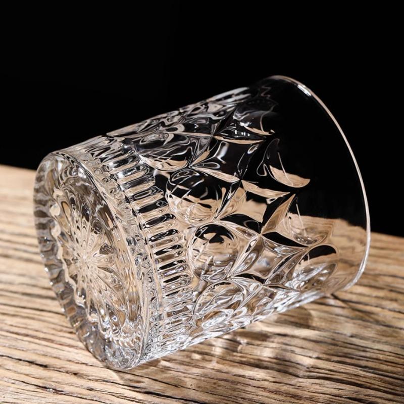 4pcs Sets Whiskey Glass Set Engraved Brandy Wine Glasses for Gifts Clear Lead Free Beer Drinking Glasses Scotch Liquor Barware