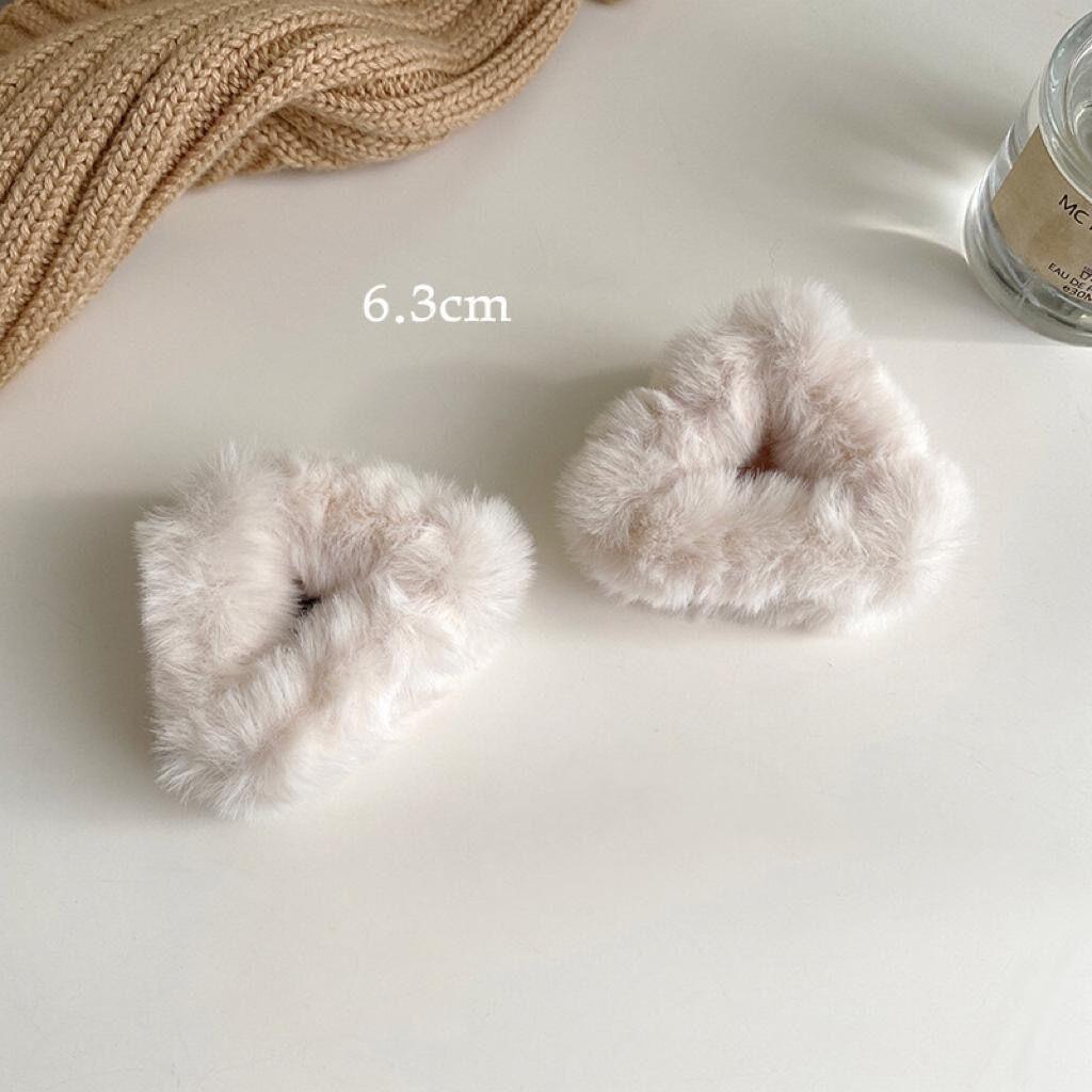 Cute Girl Lamb Wool Grab Clip Triangular Cat Ears Hair Grab Small Bangs Clip Autumn And Winter Plush Hair Accessories