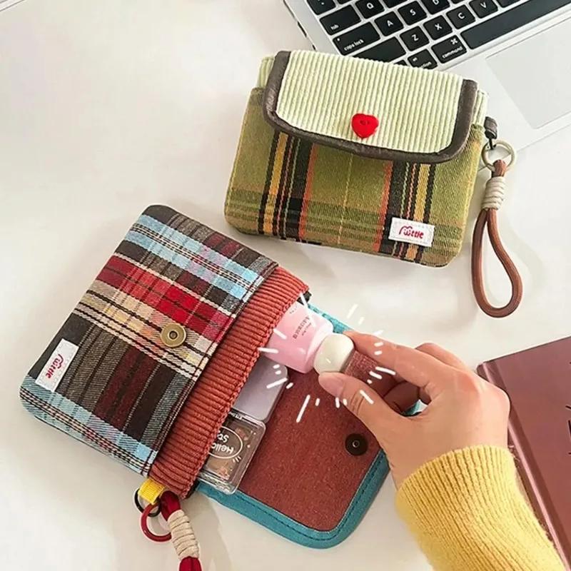 Grid Storage Bags, Mini Bags, Portable Sanitary Napkin Storage Bags, High-quality Handbags, High-quality Coin Purses