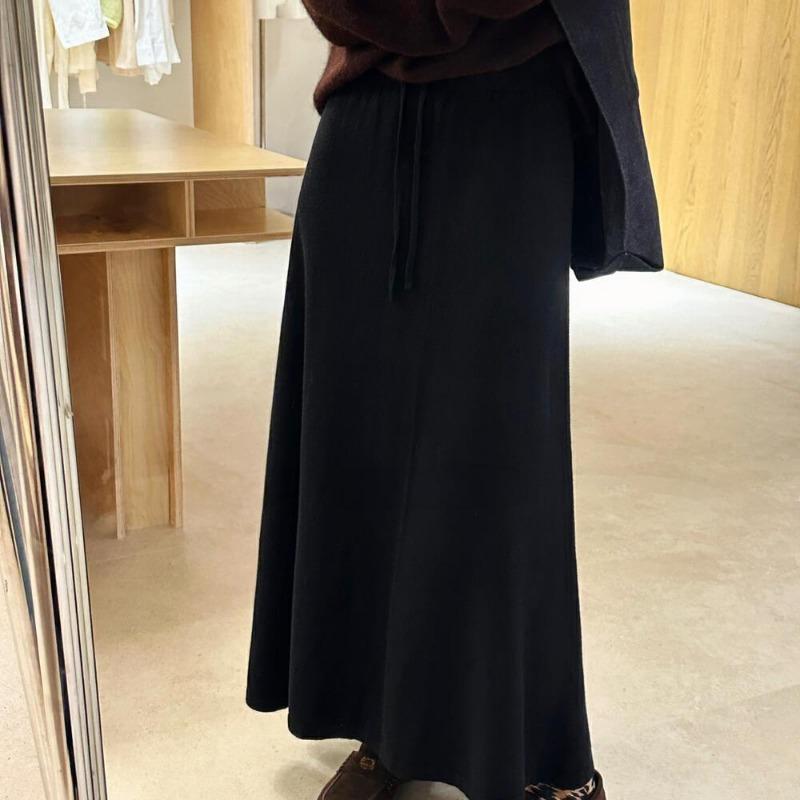 Měkká a lepkavá vlněná pletená sukně pro ženy Nová elastický pas Šněrovací Všestranná Středně dlouhá Sukně s velkým lemem