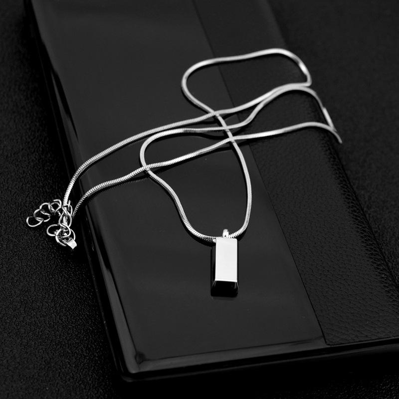 Unisex Exquisite Titanium Steel Small Silver Brick Pendant Clavicle Chain Necklace
