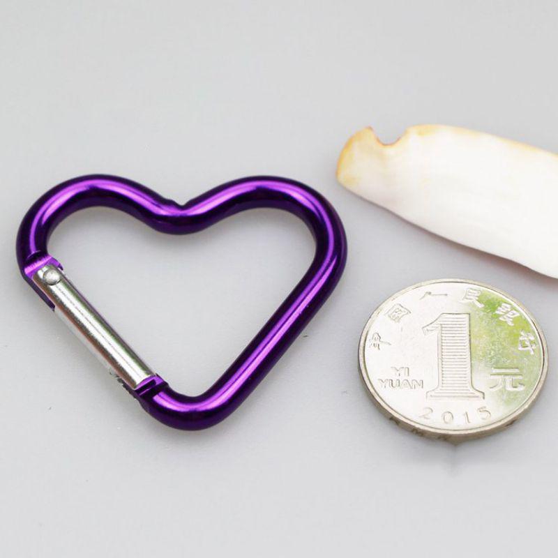 Boucles d'accroche en alliage d'aluminium en forme de cœur, mousqueton de type petit cœur multicolore pour extérieur, couleur sûre