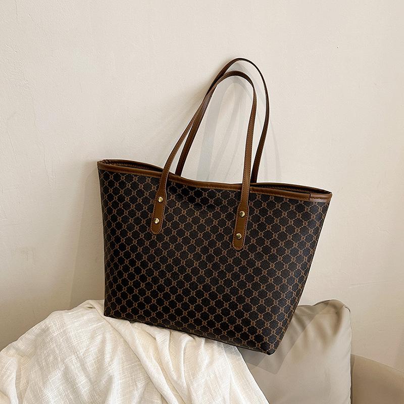 Go To Work Retro Large-capacity Shoulder Bag Women's Winter New Casual Personalized Tote Bag Fashion Underarm Bag