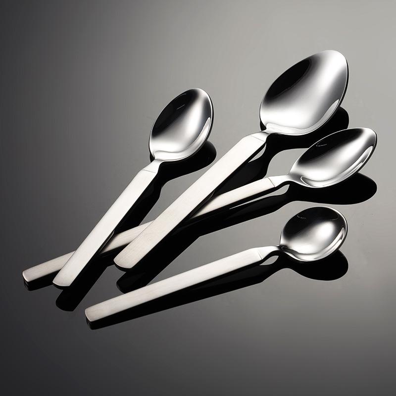 304 stainless steel western food spoon square handle sanded handle bright spoon head thick and heavy multi-specification hand throwing round edge