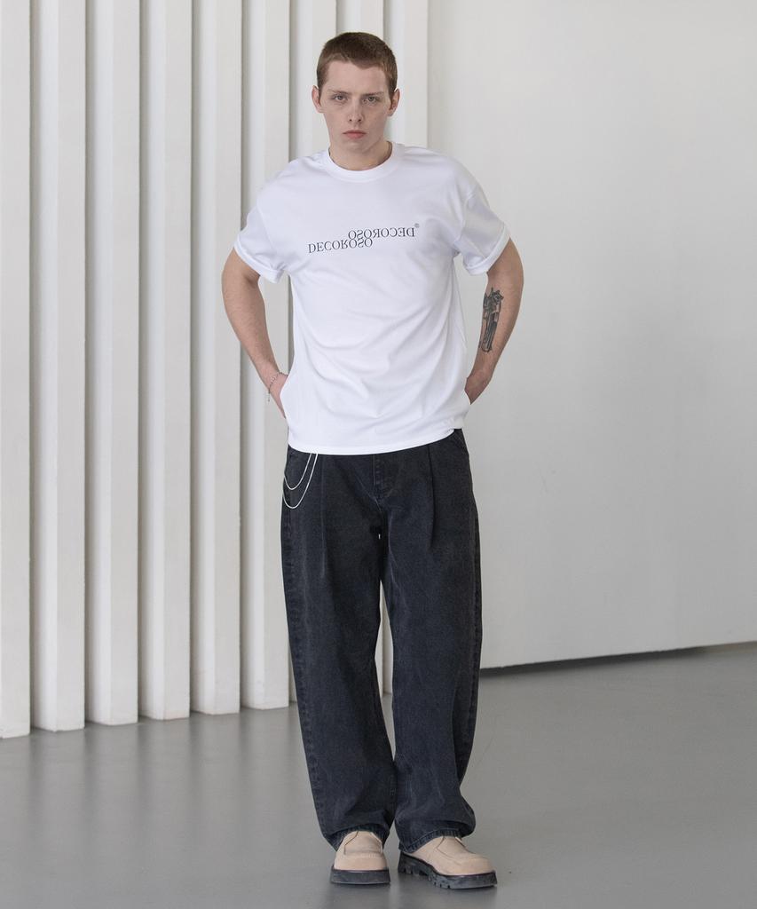 Dekkoloso Cool Cotton Lettering Logo Short Sleeve T-Shirt [White]