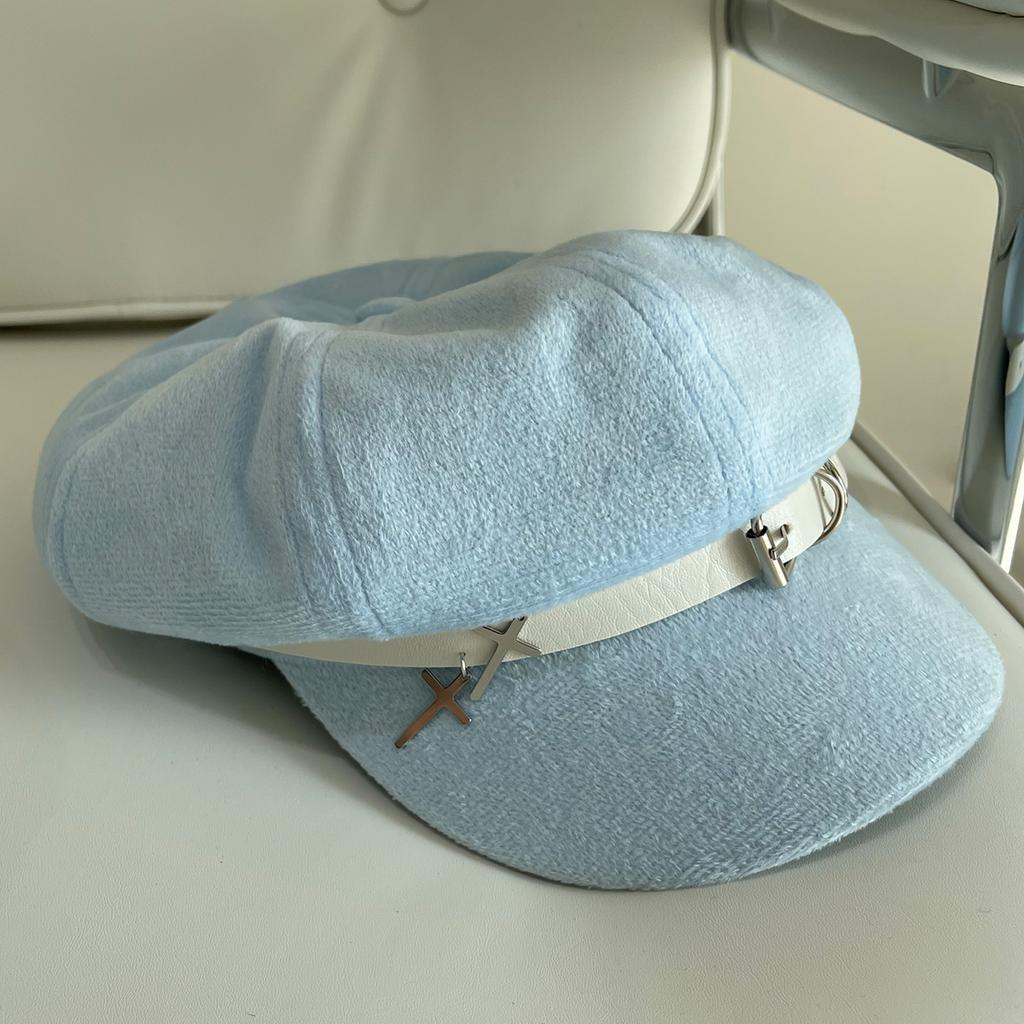 Fashionable Crosses Beret Hat Soft Sweet Beret Hat British Stylish Beret Hat for Fashion Enthusiasts