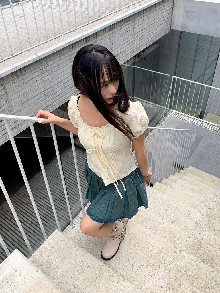 Cool Kitten Pleated Denim Mini Skirt (Blue)