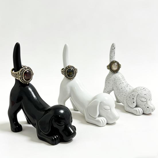 Dog Stretching Ring Holder Cute Dachshund Dog Tail Ring Organizer Resin Puppy Jewelry Holder for Desk Bedroom Decor Gift for Dog Lovers