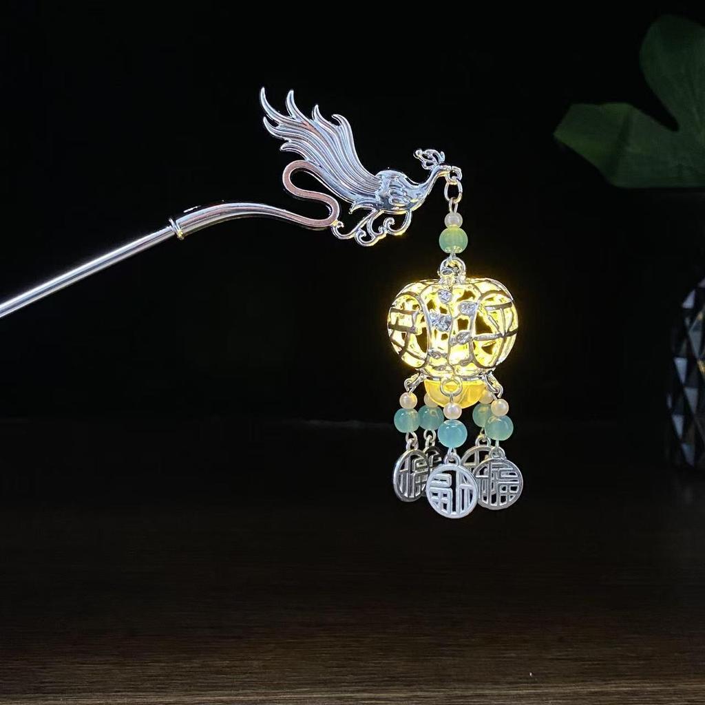 Ancient Style Luminous Hairpin: High-End Alloy Lantern Design for Hanfu Skirts