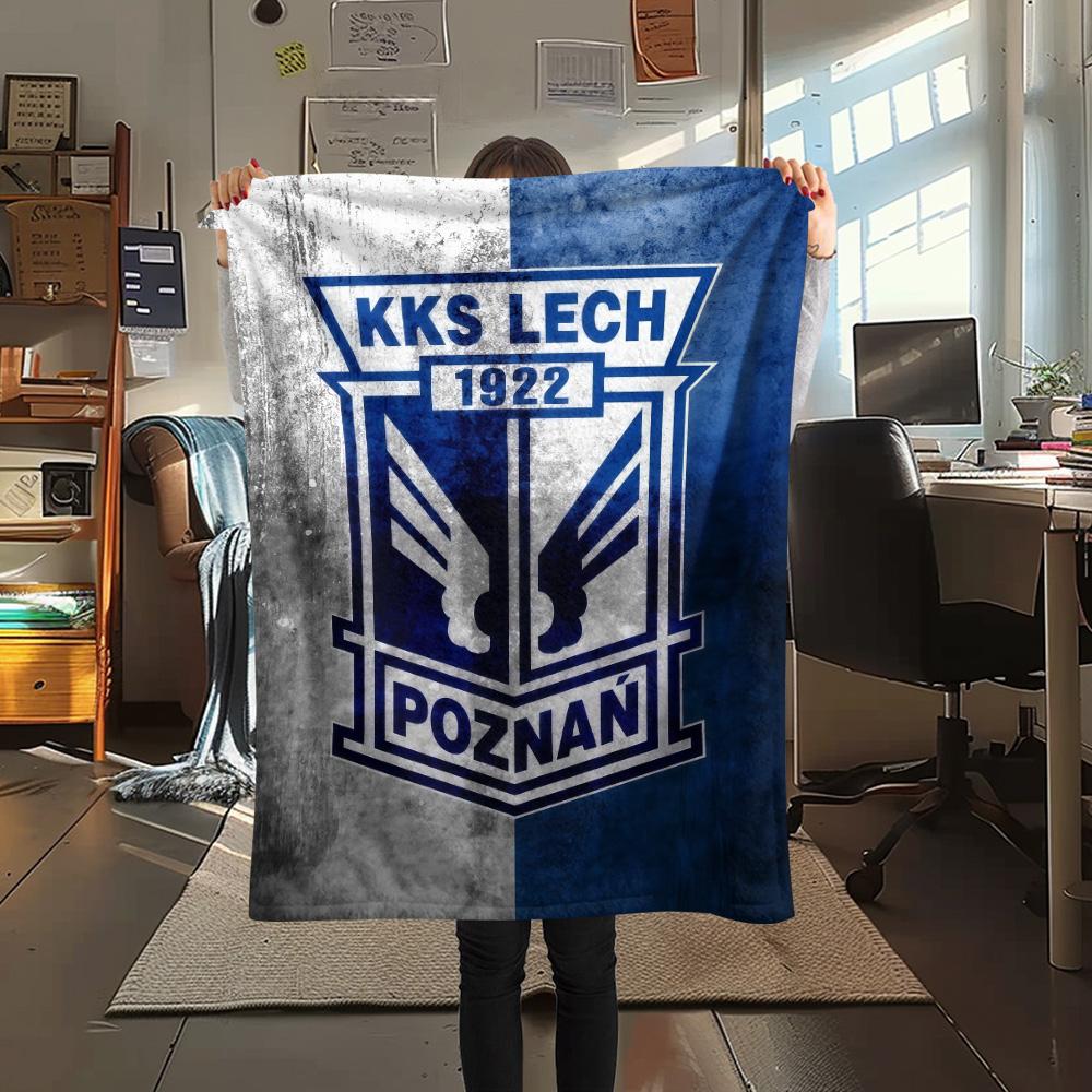 1Pc Lech Poznań Print Flannel Blanket High Quality Warm Comfortable Cover for All Seasons Perfect for Gifts Home Decor