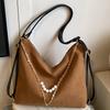High Value Large Capacity Tote Bag Women's New Pearl Chain Shoulder Bag Commuter Fashionable Backpack