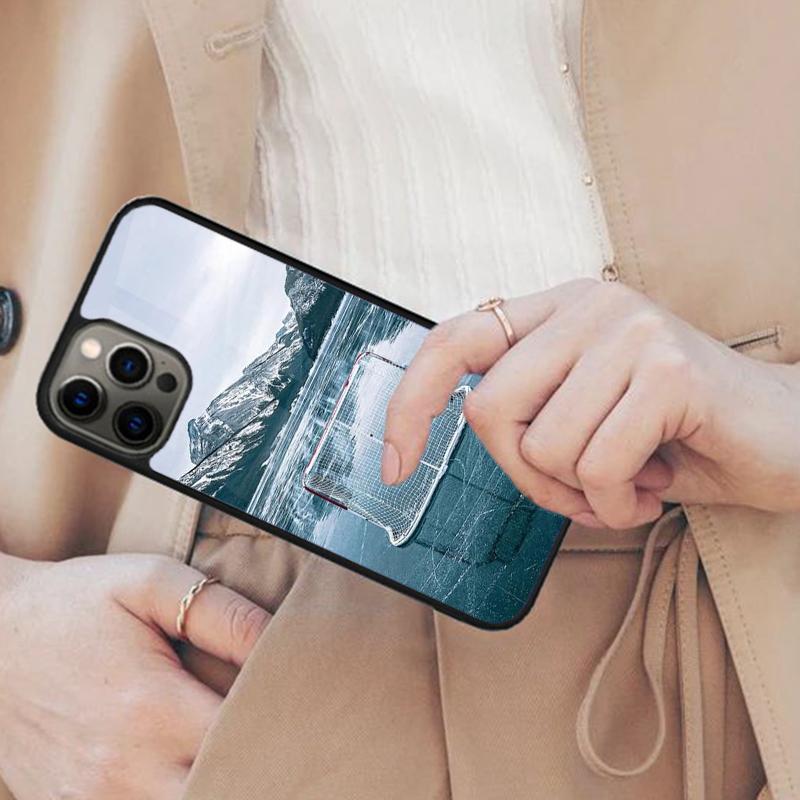 Ice Hockey Player Magnetic Phone Case For APPLE iPhone 17 Air 16 14 13 12 Pro Max 15 Plus Wireless Charge With MagSafe Cover