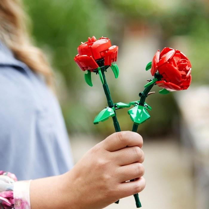 LEGO Botanical Rose Flower Bouquet 40460, Multicolor