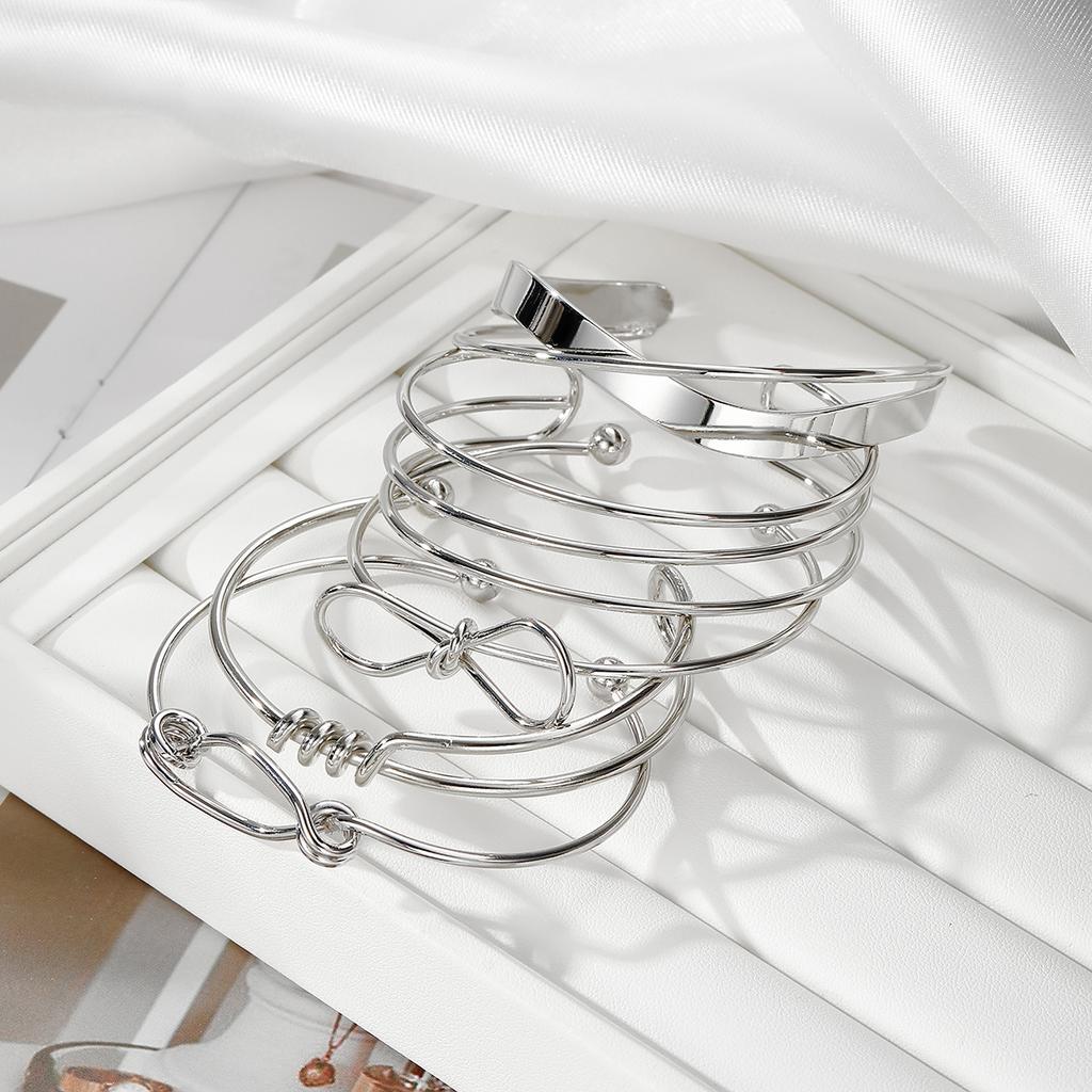5Pcs/Set Fashion Silver Color Metal Textured Bow Knot Shape Bangle Set For Women Adjustable Layered Bracelet Daily Wear Jewelry