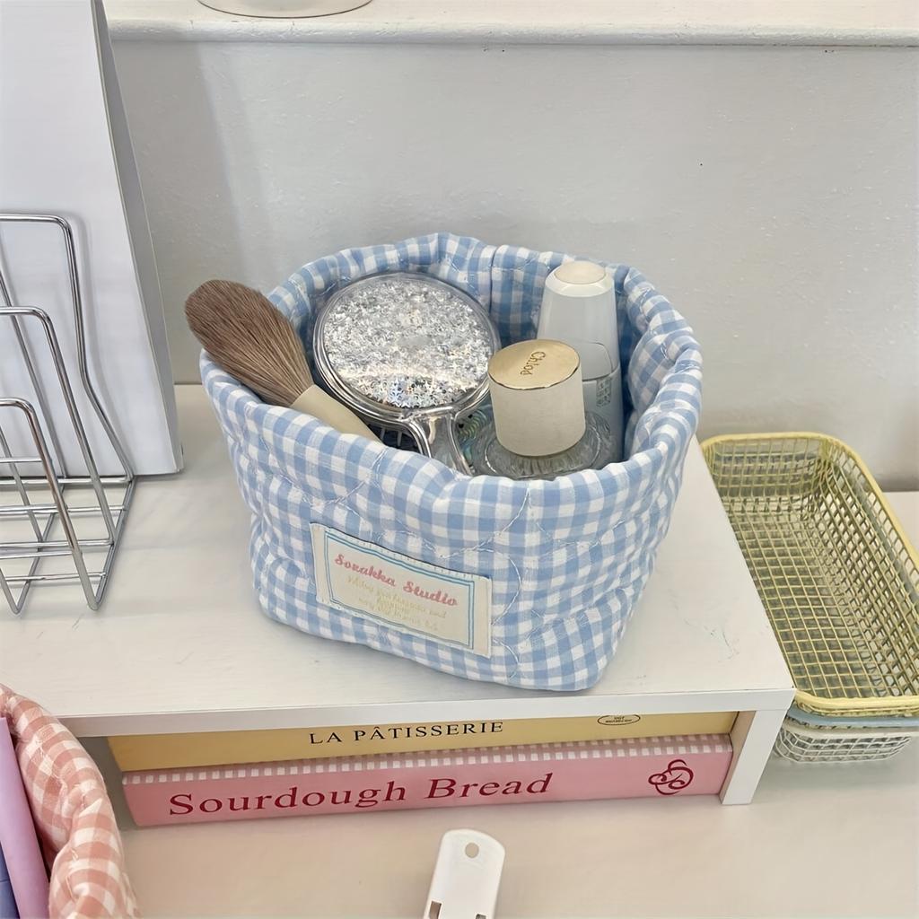 Classic Checkered Heart Pattern Storage Basket, Foldable Open-Top Quilted Barrel-Shaped Organizer, Multi-Scene Desktop Storage