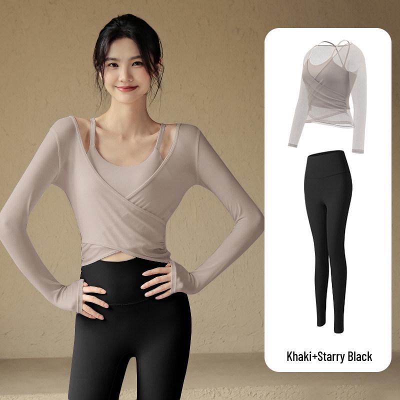 Women's Mesh Two-Piece Yoga Top with Chest Pads - Slimming, Versatile for Pilates and Fitness.