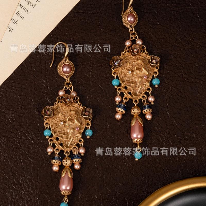 Medieval Vintage Jewelry Antique Heavy Industry Gold Dreamy Princess Relief Pearl Pendant Earrings