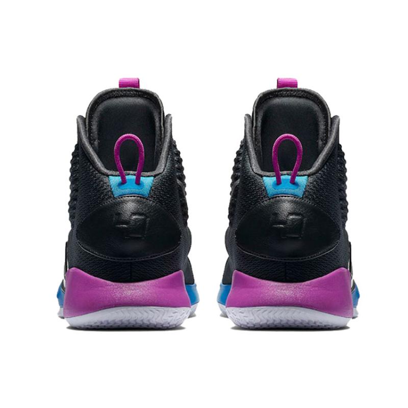 Nike Hyperdunk X "Flight Huarache" Sneakers AO7890-002