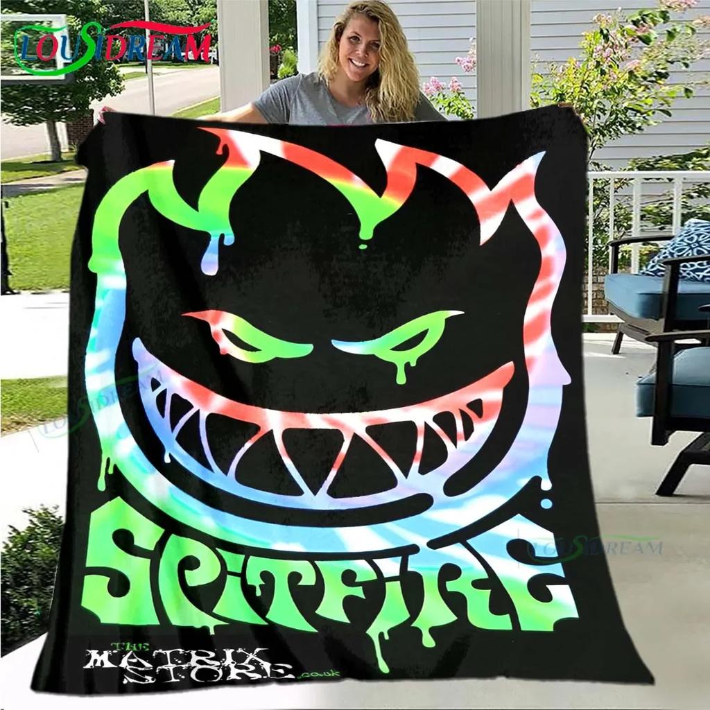 Fashion S-Spitfire Logo Pattern Blanket Flannel Thin Blanket Portable Home Travel Office Lunch Break Blanket Birthday Gift