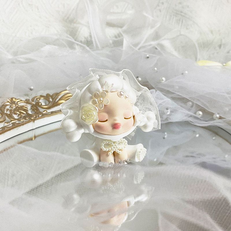 Cute Cartoon Doll Car Aromatherapy Air Conditioning Air Outlet Ornament Car Fragrance Fragrance Fragrant Stone Gift for Women